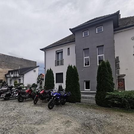 锡比乌维拉旅馆酒店 外观 照片